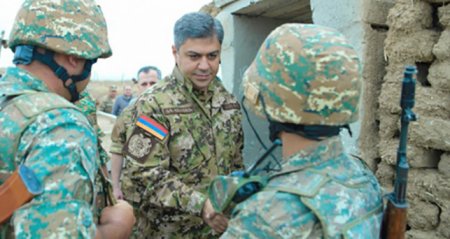 Xüsusi xidmətin keçmiş rəhbəri Paşinyanı “zibilliyə tullamaqla” hədələdi
