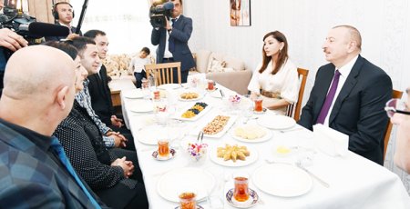 Şəhid ailəsi Prezidenti və xanımını oğlunun toyuna dəvət edib - Foto