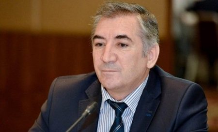 Nuşirəvan Məhərrəmli televiziya və radio kanallarının rəhbərlərinə xəbərdarlıq etdi