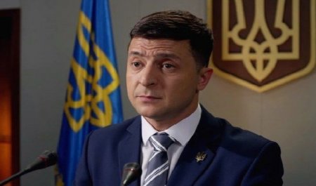 Prezindentin partiyasını ondan çox deputat tərk edib
