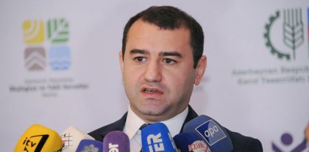 Gənclər Fondu iki təhsil proqramı həyata keçirir