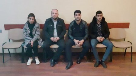 Qazaxda özlərini jurnalist kimi təqdim edən şəxslər tutulub