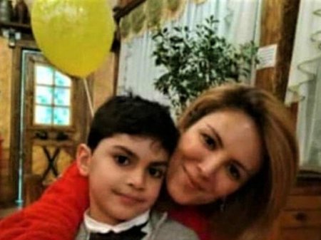 Azərbaycanda dəhşətli hadisədə ölən müəllimə ilə 8 yaşlı oğlunun FOTOSU
