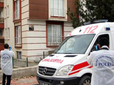 Tanınmış iş adamının qızı İNTİHAR ETDİ