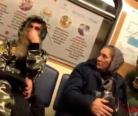Bakı metrosunda qəribə adam - onu görən hər kəs təəccübləndi - VİDEO