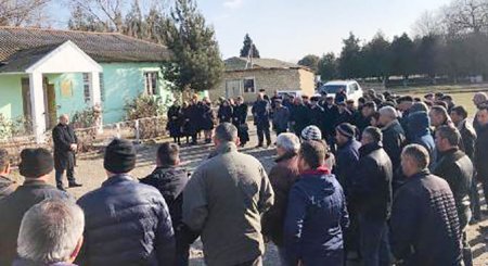 Çingiz Qənizadə Beyləqanda seçicilərlə görüşüb