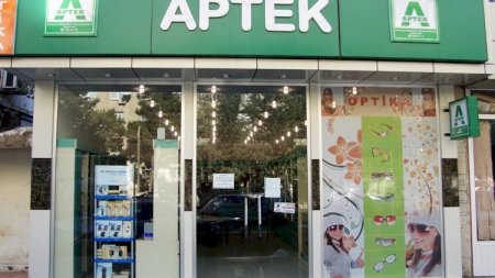 Bakıda aptek işçiləri narkotik vasitələr satarkən saxlanıldı