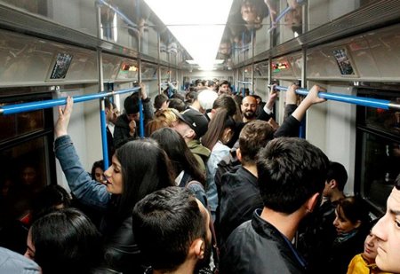 Bu səhər Bakı metrosunda nə baş verib? - RƏSMİ AÇIQLAMA