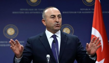 Türkiyə XİN başçısı: “Miqrant məsələsində pul dalınca qaçmırıq”