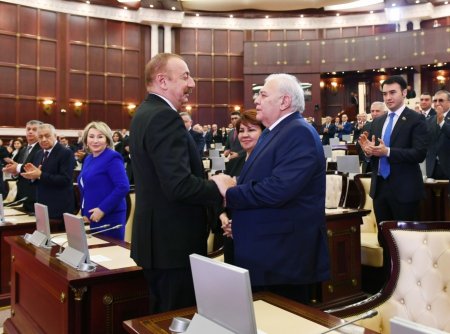 Prezident Oktay Əsədovla belə sağollaşdı - FOTOLAR