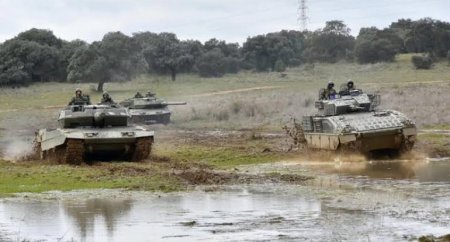 Ermənilər tank sürməyə hərbçi tapmırlar - Polkovnik açıqladı