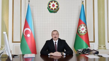 Prezident xalqa müraciət edir - CANLI YAYIM